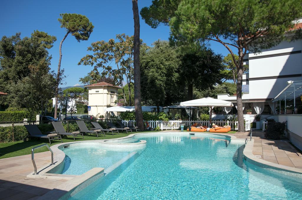 Hotel St.Mauritius Forte dei Marmi Dış mekan fotoğraf