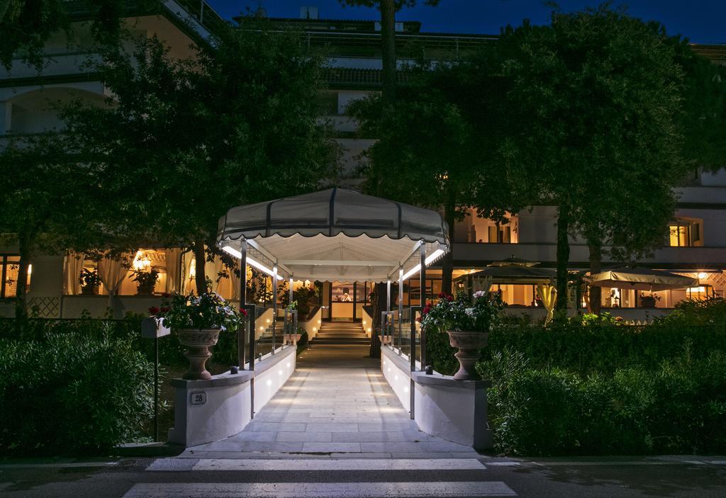 Hotel St.Mauritius Forte dei Marmi Dış mekan fotoğraf