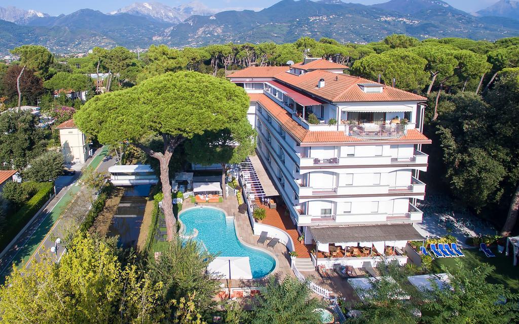 Hotel St.Mauritius Forte dei Marmi Dış mekan fotoğraf